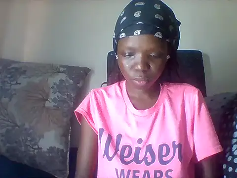 Baddie_Floxxy webcam