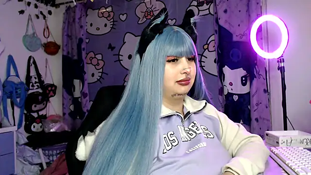 lussyevans24 webcam
