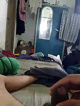 hotbull30 webcam
