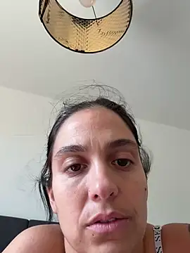 LaPetiteKim webcam