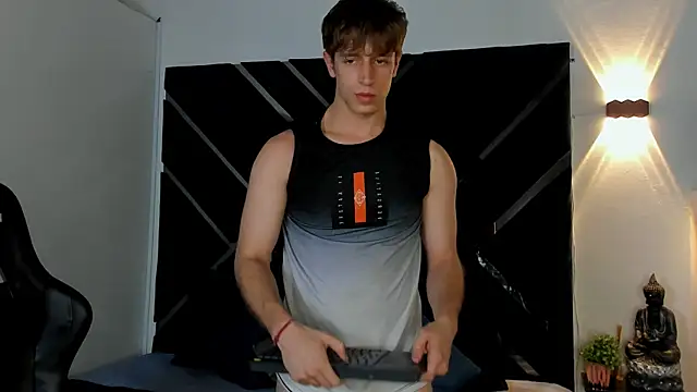 ostin_saints (M young) - Show ass