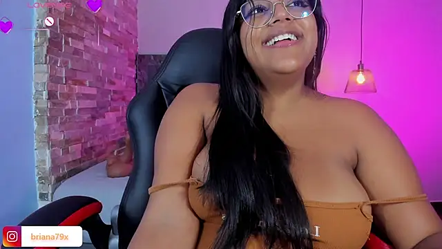 BRIANA_Z webcam