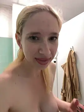 michelle_lovique webcam
