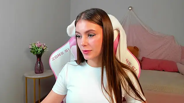 EricaFoxes webcam