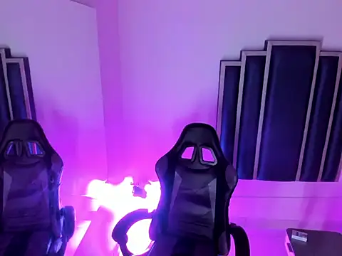 Damiam_23 webcam