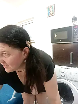 RidemerafSuzana webcam
