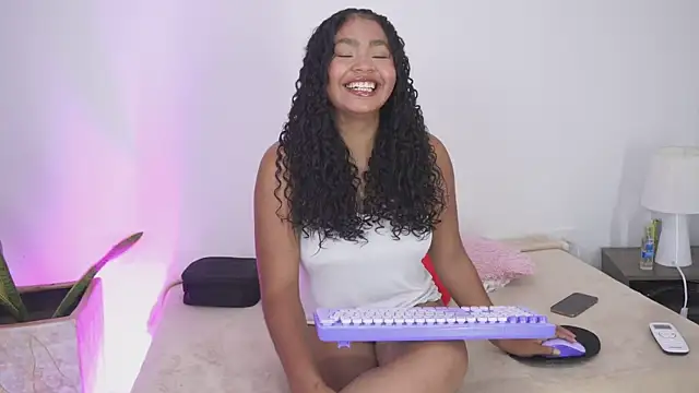 Anais_aradia webcam