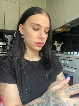 Queen_of_pain webcam