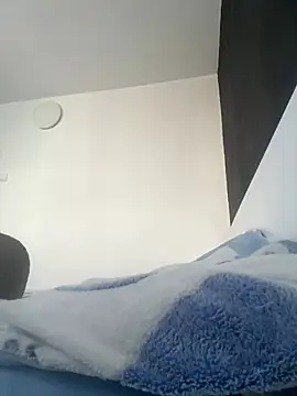 MikyVesela webcam