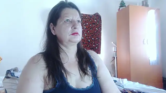 ExtasyMature webcam