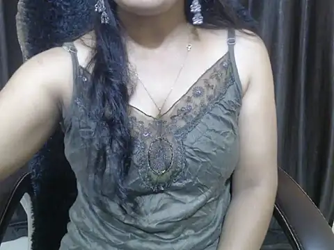 Kudi_Kiyara webcam