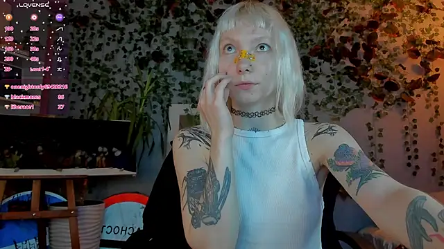 tattoo_art_baby webcam