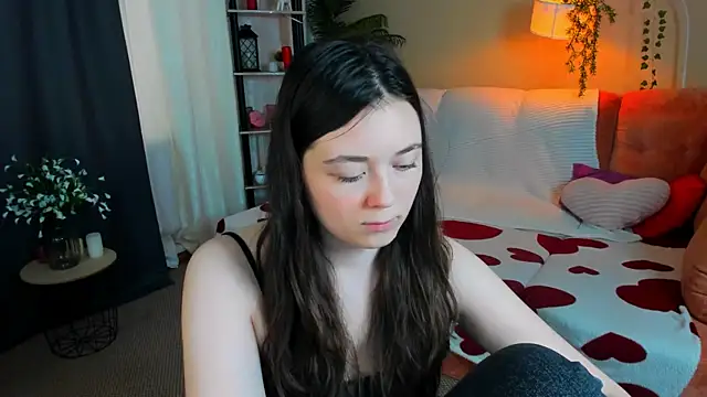 AlluringLookk webcam