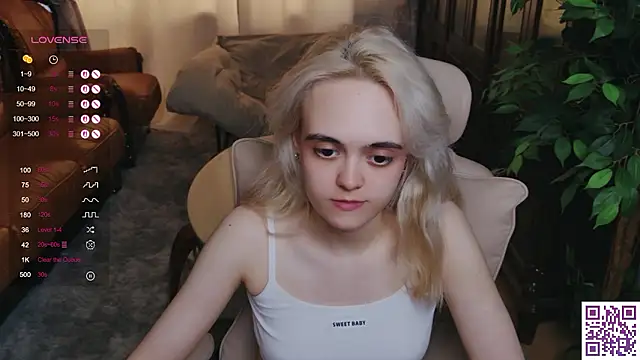 Oxcy_Secret webcam