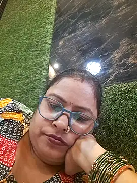 SHANVII live cam on StripChat