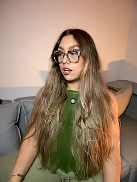 Im_sophiie live cam on StripChat