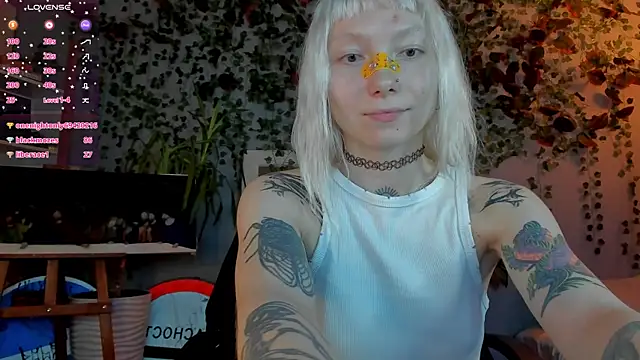 tattoo_art_baby webcam