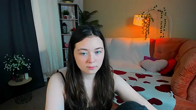 AlluringLookk webcam