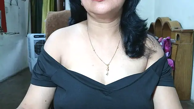 Cute_Mahi22 webcam