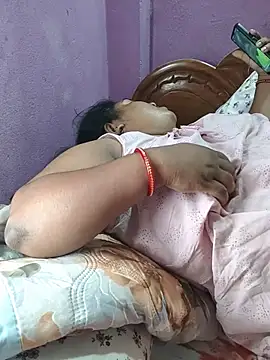 hotbhabhi011 webcam
