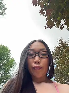 trytomakememoam webcam