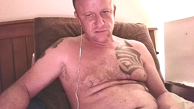 Yournaughty webcam