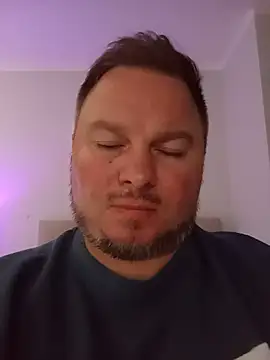 JayGirthy36 webcam