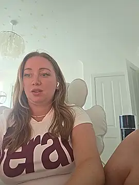 arielsweetieee webcam