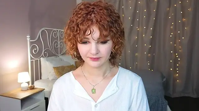 Kira__Fluffy webcam