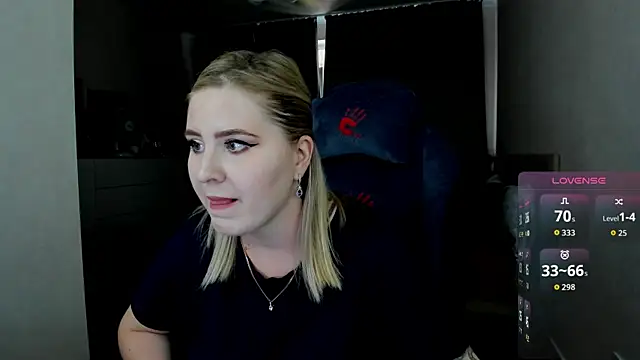 Olivia_Munk webcam