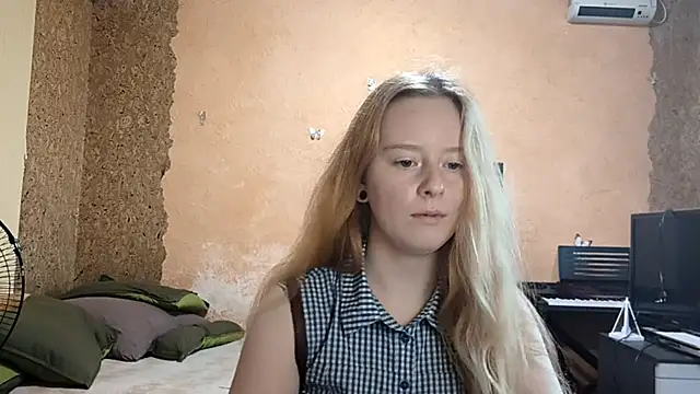 KateVibe_01 webcam