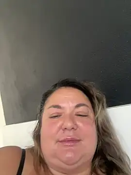MikyVesela webcam