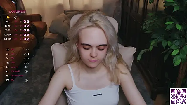Oxcy_Secret webcam