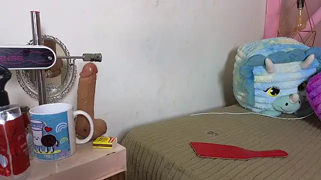 Sophia_moo_ webcam