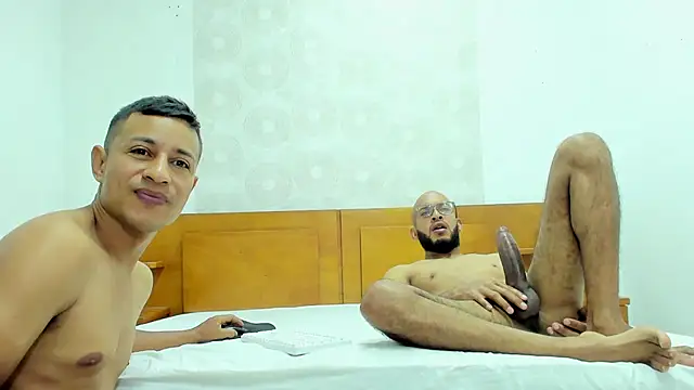 Maik_James webcam