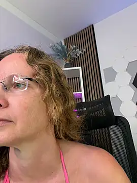 AnnikaRose webcam