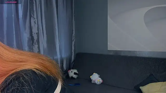 TarynPalek webcam