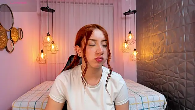 Magic_amberr webcam