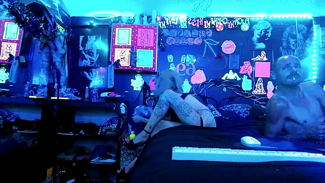 DaddyAndSplashQueen webcam