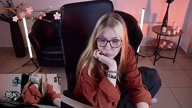 lanafitch webcam
