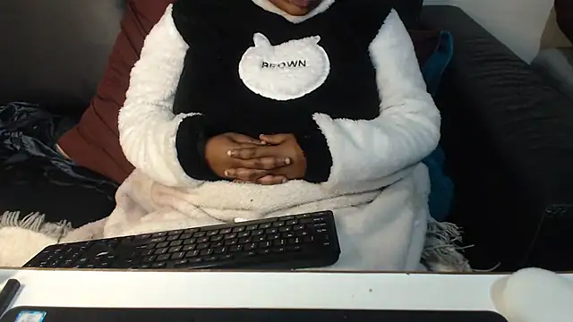 BustyNina41