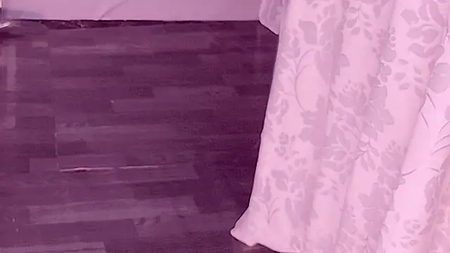 NinaSin webcam