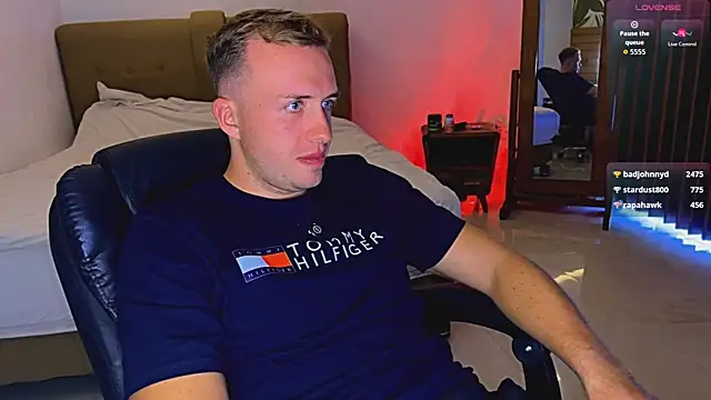 tommy_cumfinger webcam