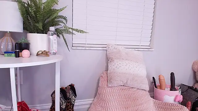 Lexibby69 webcam
