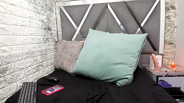 YanetRose webcam