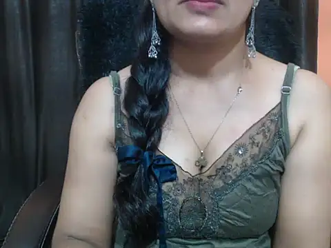 Kudi_Kiyara webcam