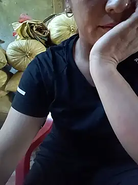 Maikute9696 webcam