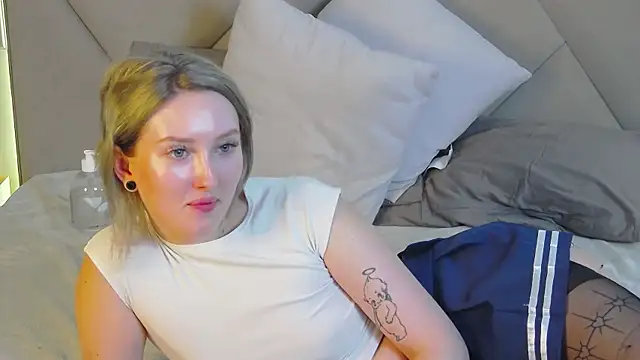 MarianeSun webcam