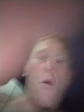 That1HungGinger webcam