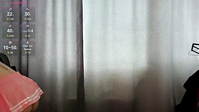 EraMoneyhun webcam